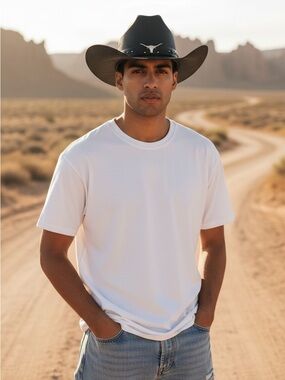 Simplicity Black Western Style Hat with Bullhead Accent